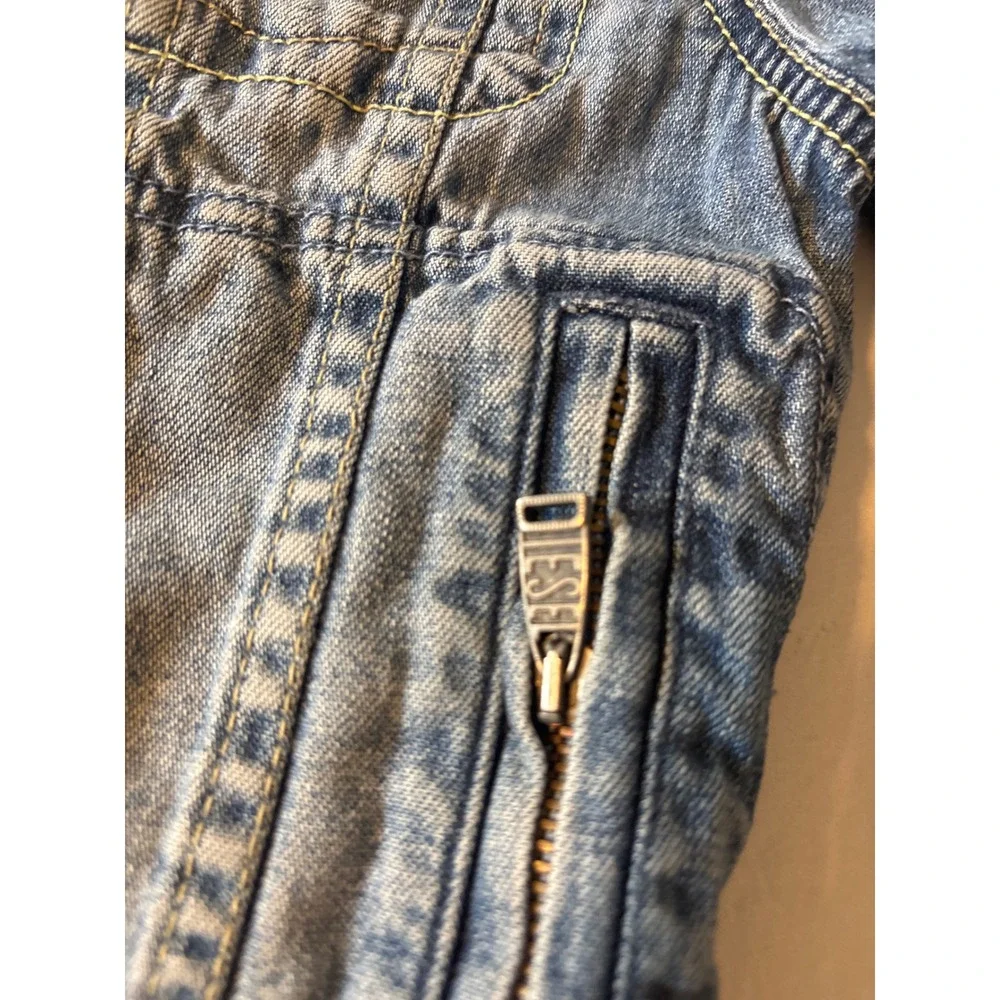 Diesel Orion Denim Jacket Kids XS Blue Good Medium Wash Trucker Zipper Pockets‎